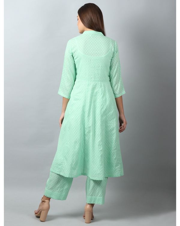 Sea green floral embroidered yoke kurta 1