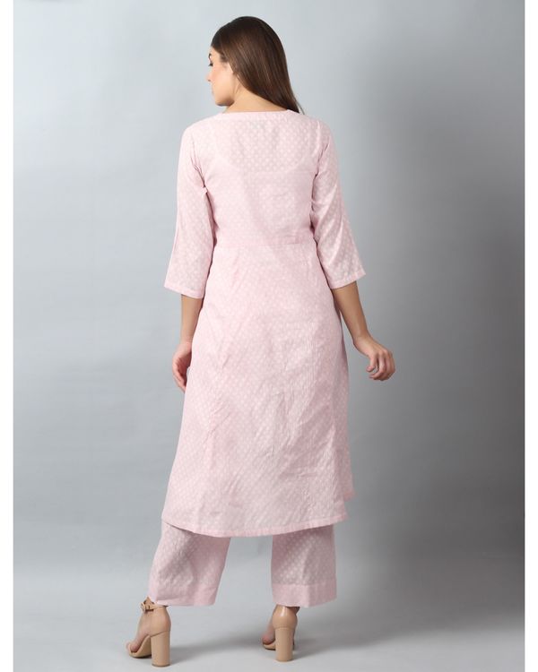 Pink floral embroidered yoke kurta and pants - Set Of Two 1