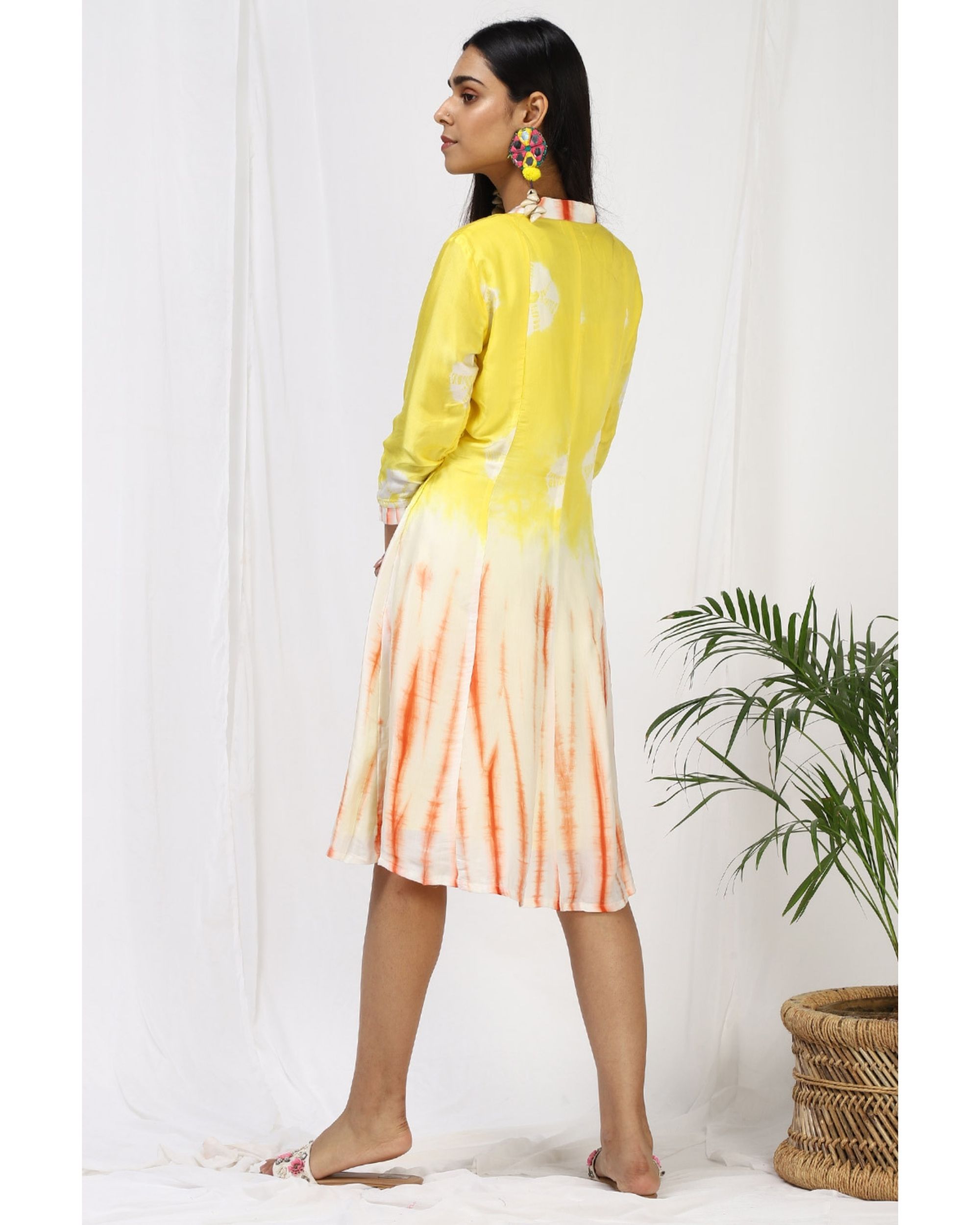 Calvin klein yellow on sale tie dye dress