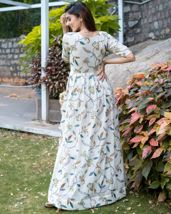 21 Best Box Pleats ideas  beautiful dresses fashion dresses gowns