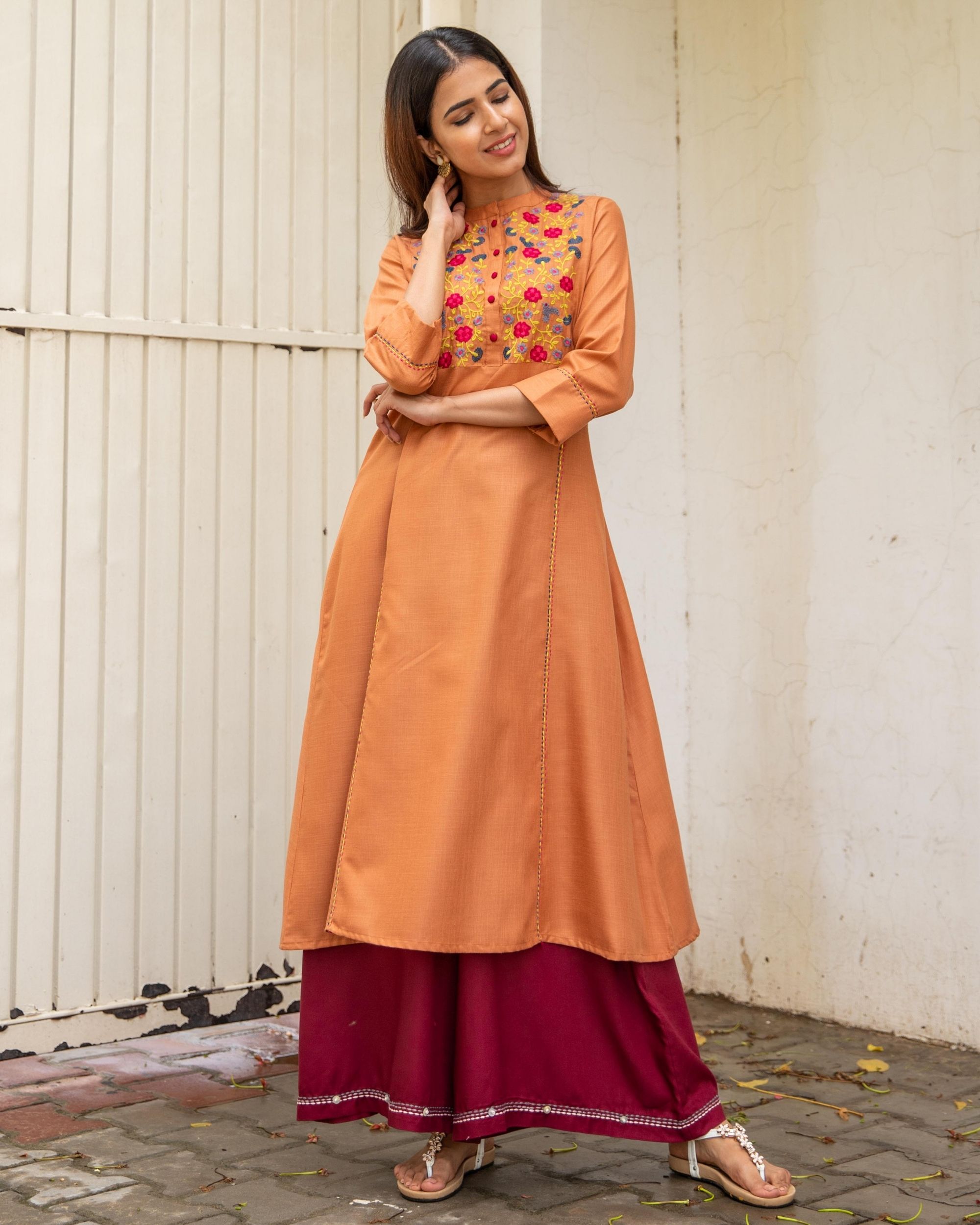 Rust flower embroidered buttoned kurta by Studio Misri | The Secret Label