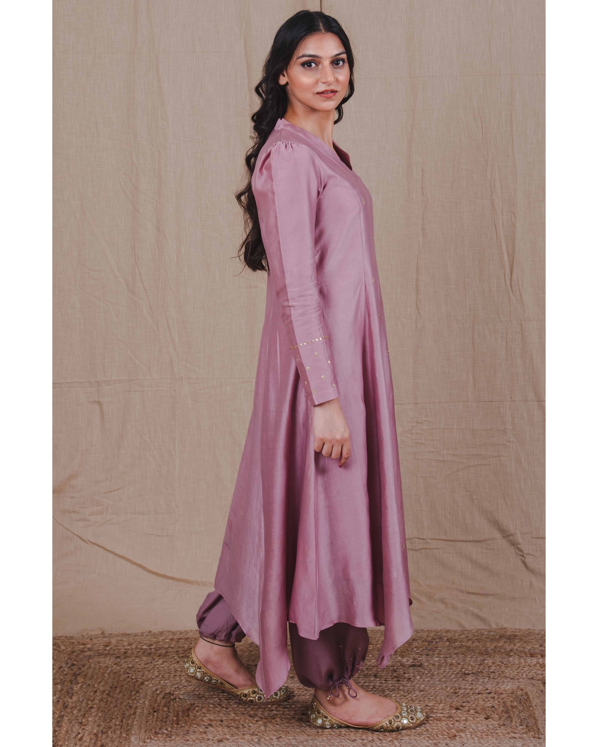 Mauve sequin embroidered full sleeve kurta by Vintage Loom The Secret