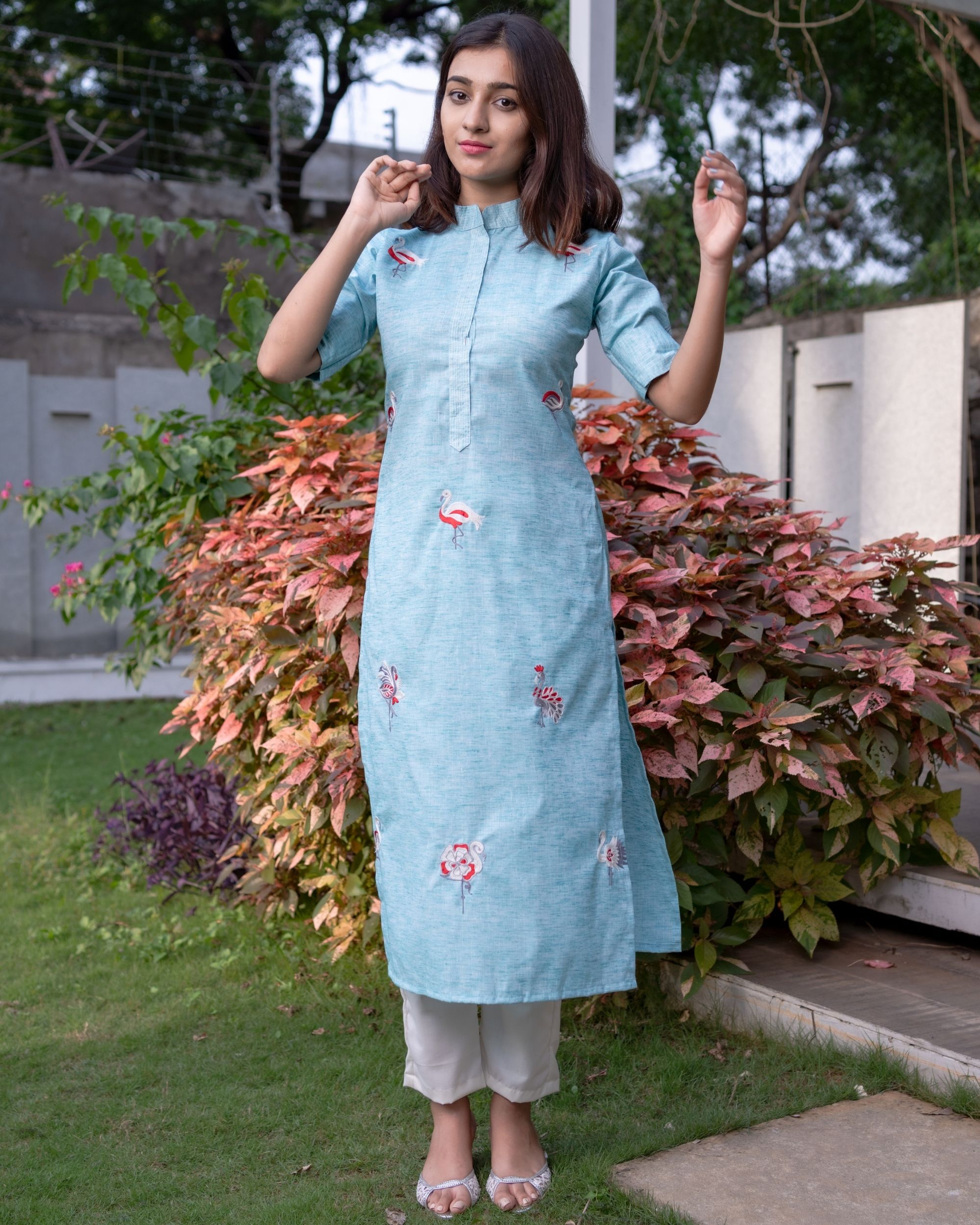 Blue bird embroidered mandarin kurta by Desi Doree | The Secret Label