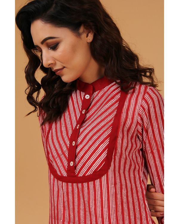 Maroon striped mandarin kurta and pants - Set Of Two 3