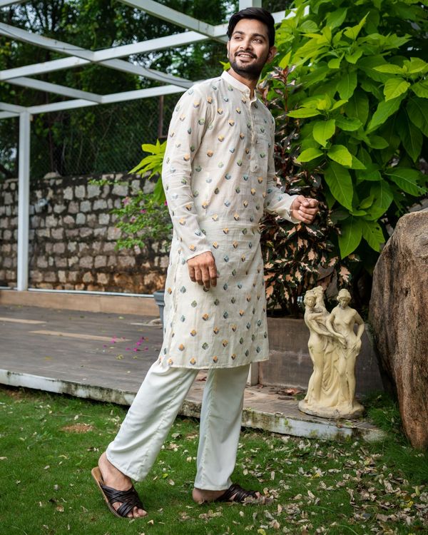 Off white embroidered kurta with pyjama - Set Of Two by The Weave Story ...