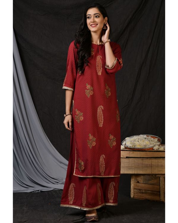 Maroon floral printed kurta with palazzo and ombre dyed dupatta - Set Of Three 1