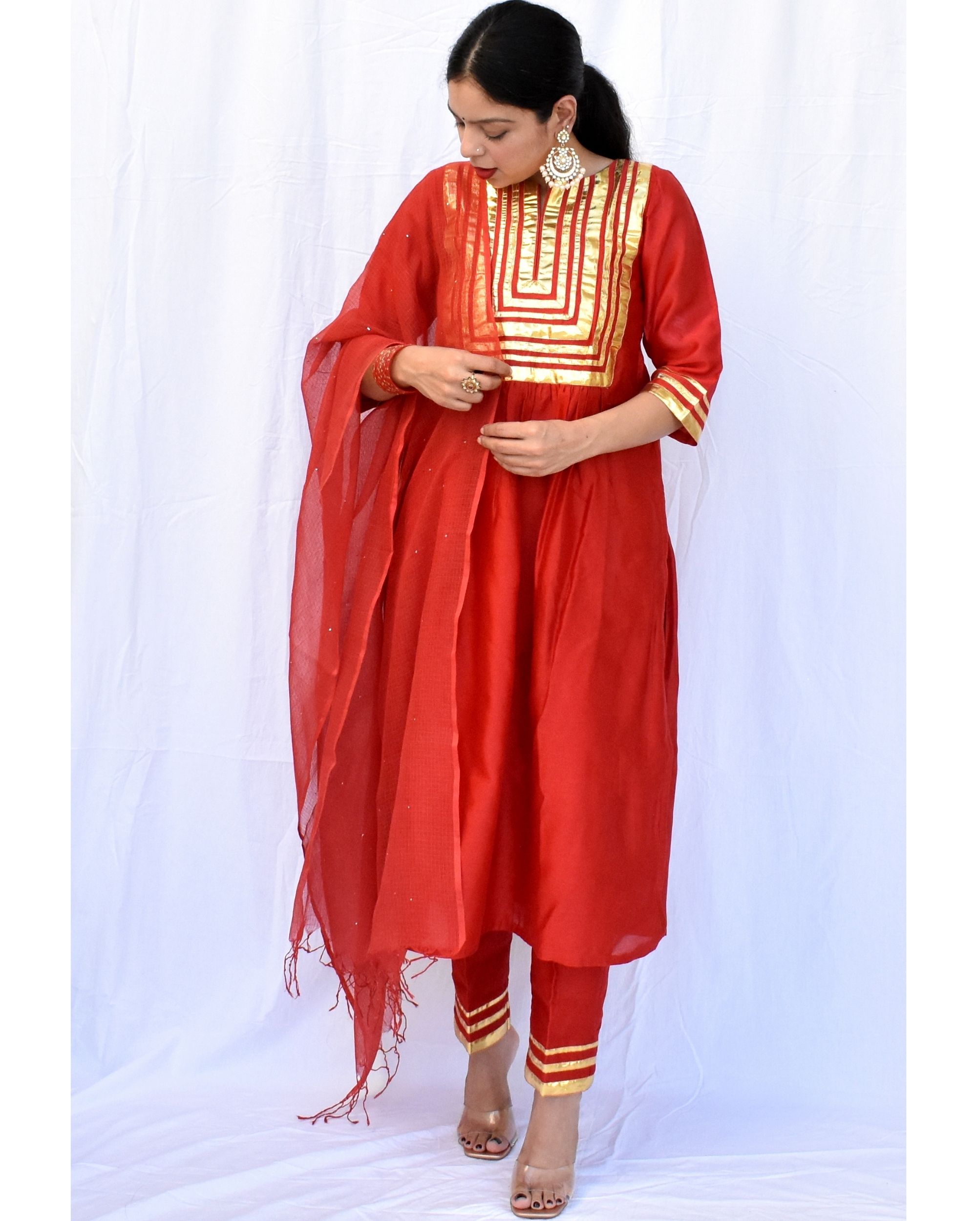 Buy ethluxis Mens Golden Silk Blend Kurta Pyjama with Nehru Jacket, Extra  Large Online at Best Prices in India - JioMart.