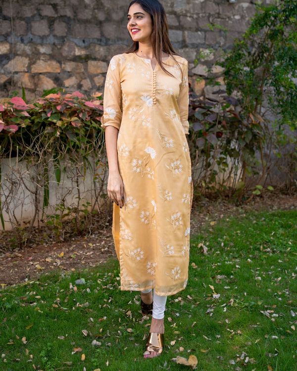 Amber yellow floral embroidered kota kurta with dupatta - Set Of Two 2