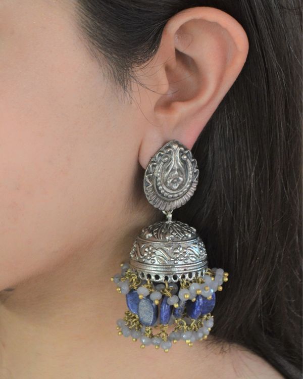 Lilac and blue beaded and engraved jhumka 2