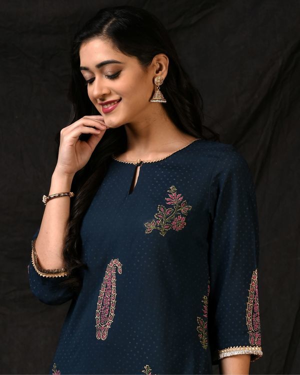 Teal blue floral block printed kurta 3