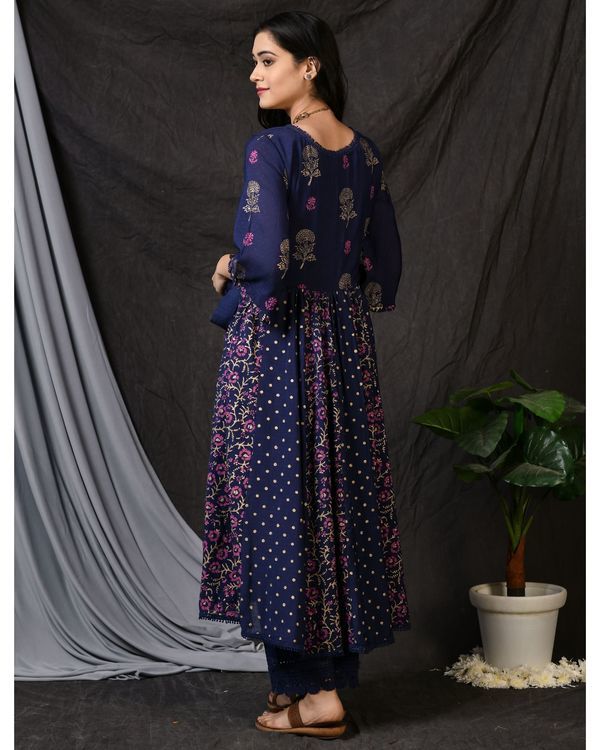 Blue cotton pants with lace detailing 1