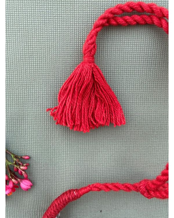 Red beaded thread choker necklace 1