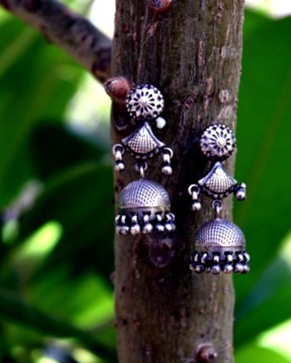 Checked jhumkas 1