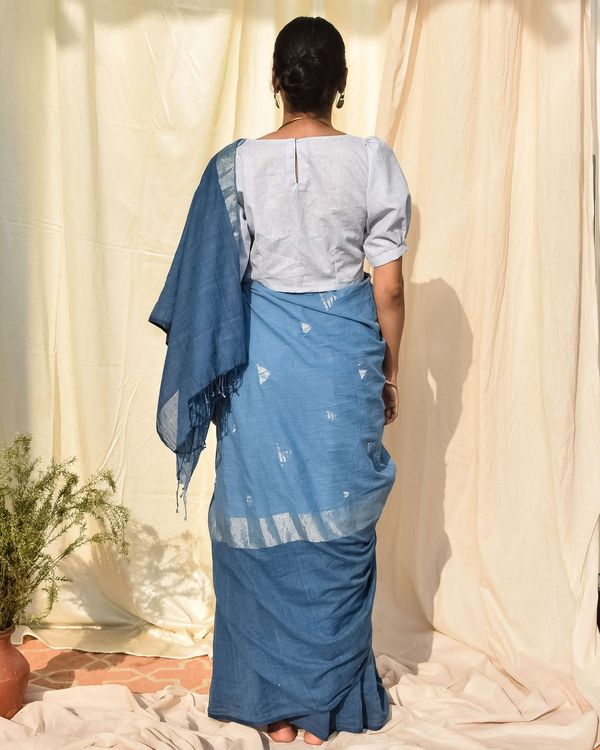 Blue dyed jamdani sari 3