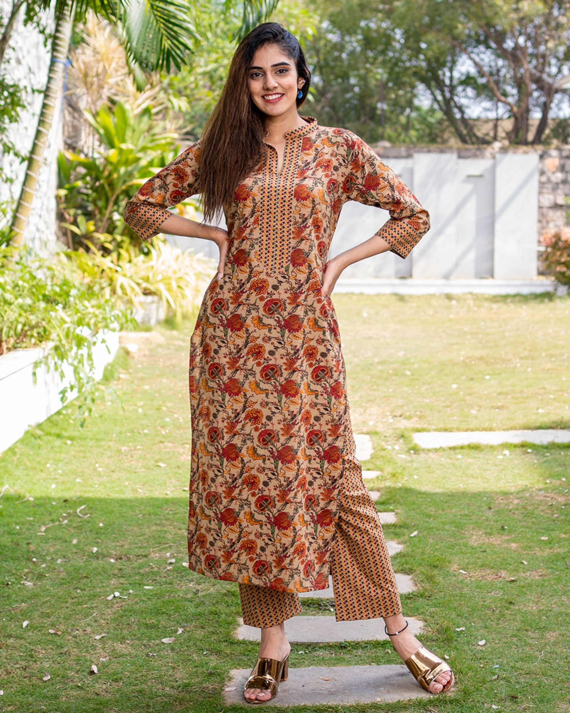 Brown floral kurta with pants - set of two by Desi Doree | The Secret Label