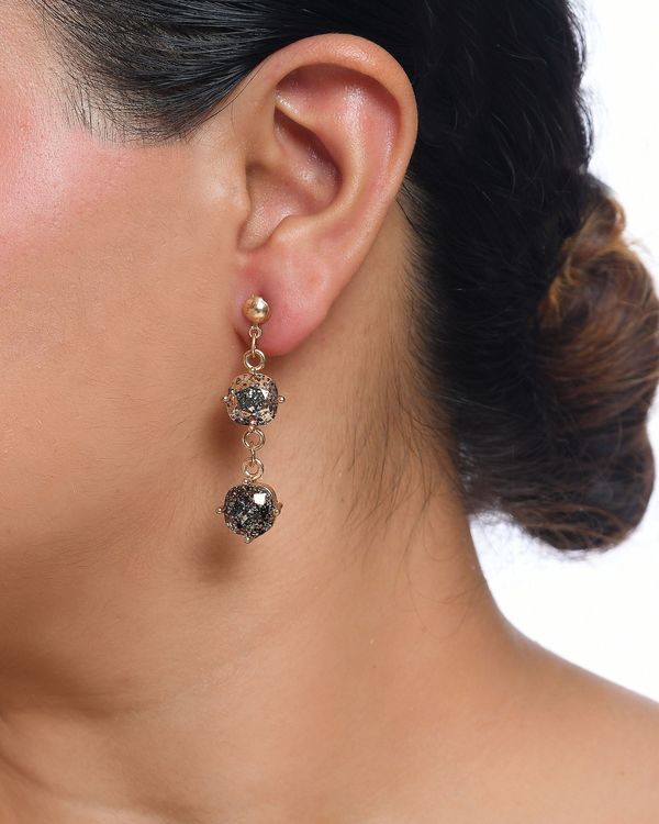 Crystal rose and black patina earrings 1