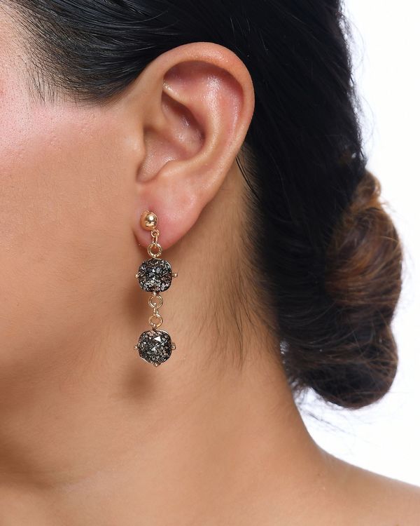 Crystal black patina earrings 1