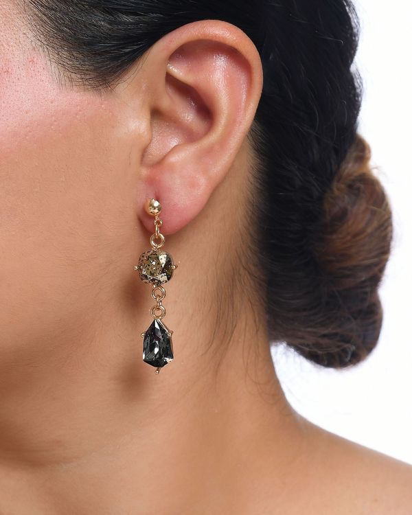 Black patina and grey night stone earrings 1