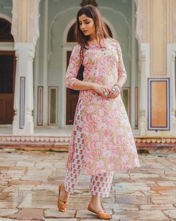 Pink floral mughal print set - set of two 1