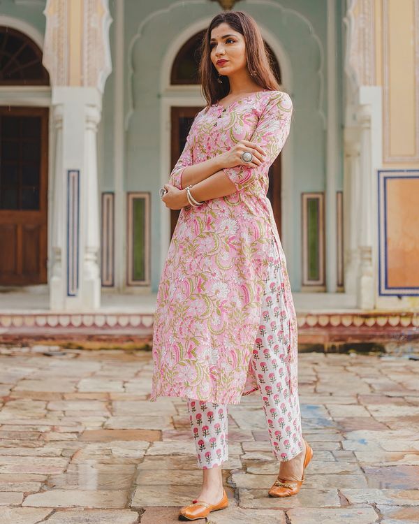Pink floral mughal print set - set of two 2