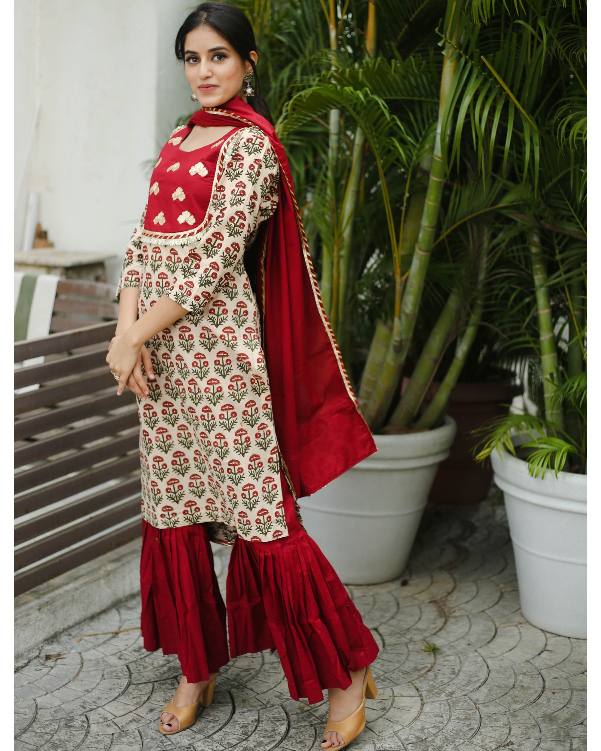 Maroon gharara suit - set of three by Shreetatvam | The Secret Label