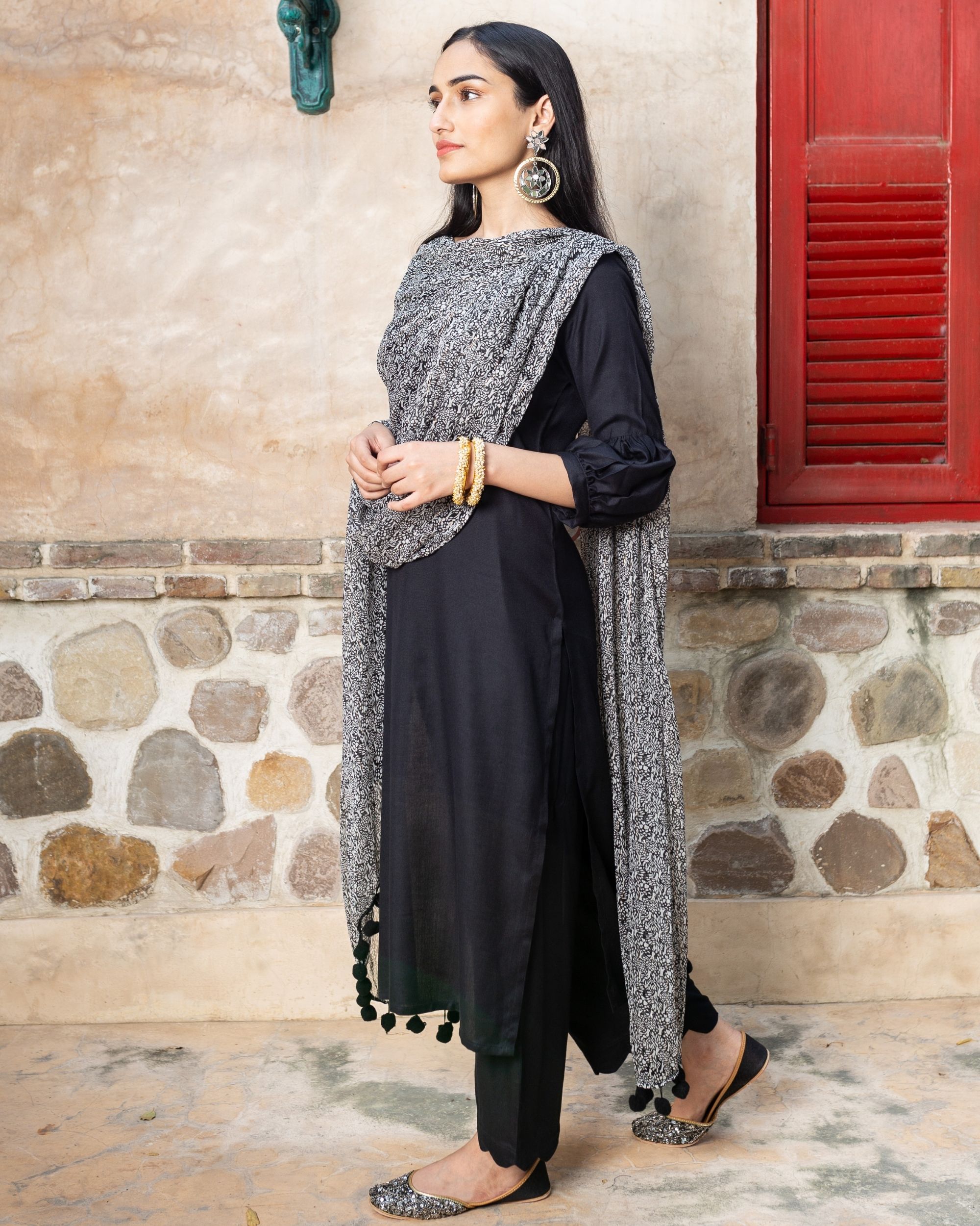 Black solid cotton suit with lurex dupatta - set of three by Empress ...