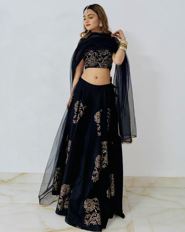 Black jaam silk lehenga with dupatta - set of three 1
