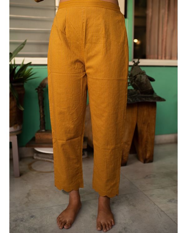 Mustard crochet kurta with straight scalloped pants - set of two 2
