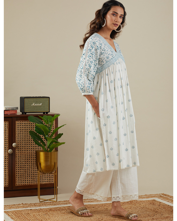 Teal blue v neck kurta with pants - set of two 3