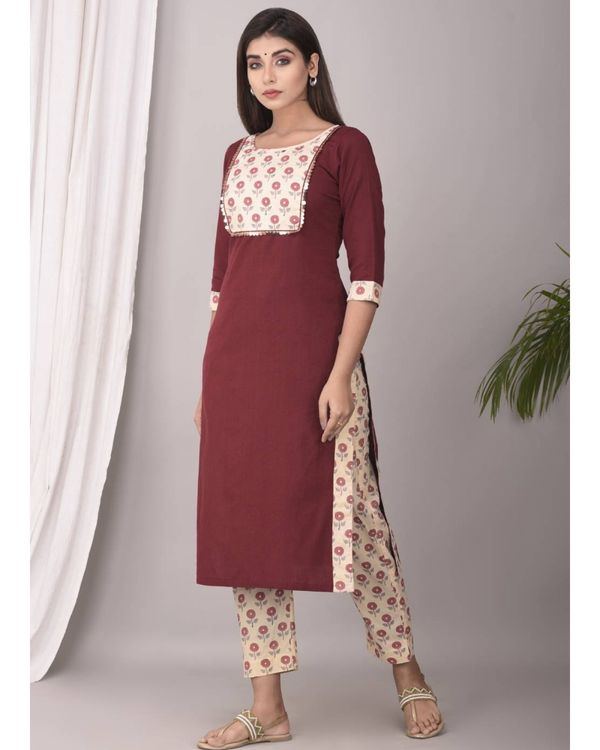 Maroon daisy yoke set - set of two 2