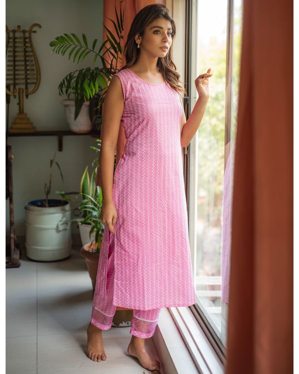 Pink kurta with a floral jacket - set of two 1