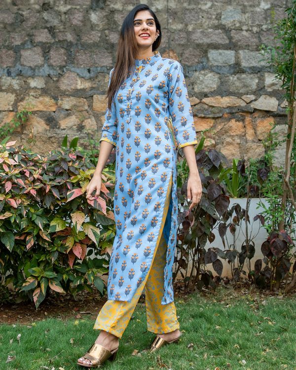 Blue floral printed kurta set - set of two by Desi Doree | The Secret Label