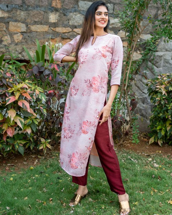 Blush pink self embroidered kurta with maroon pants - set of two 2