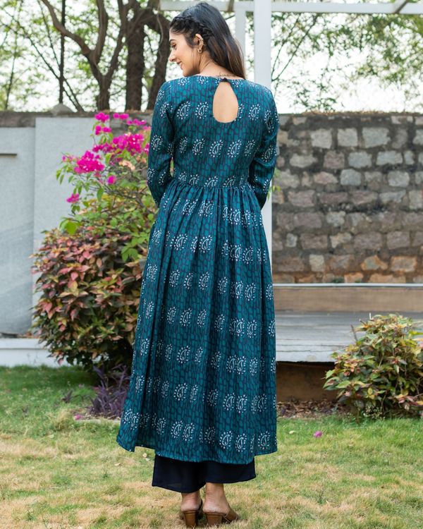 Bluish green paisley printed kurta with pants - set of two by The Weave ...