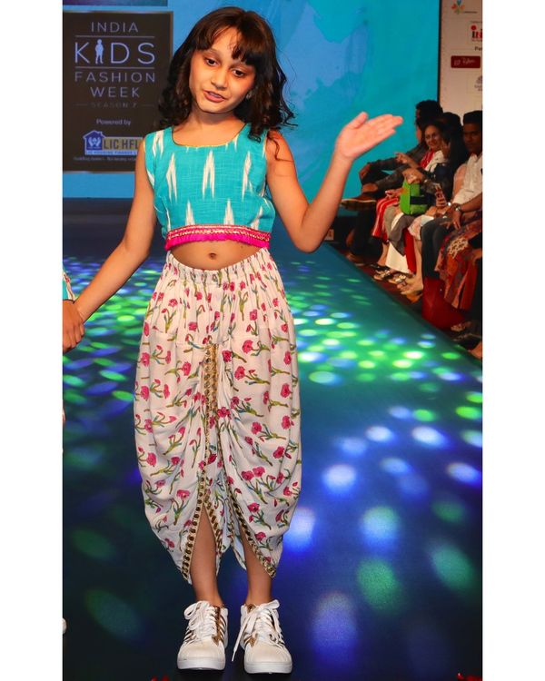 printed dhoti pants