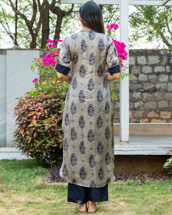Blue and grey boota printed kurta with pants - set of two 1