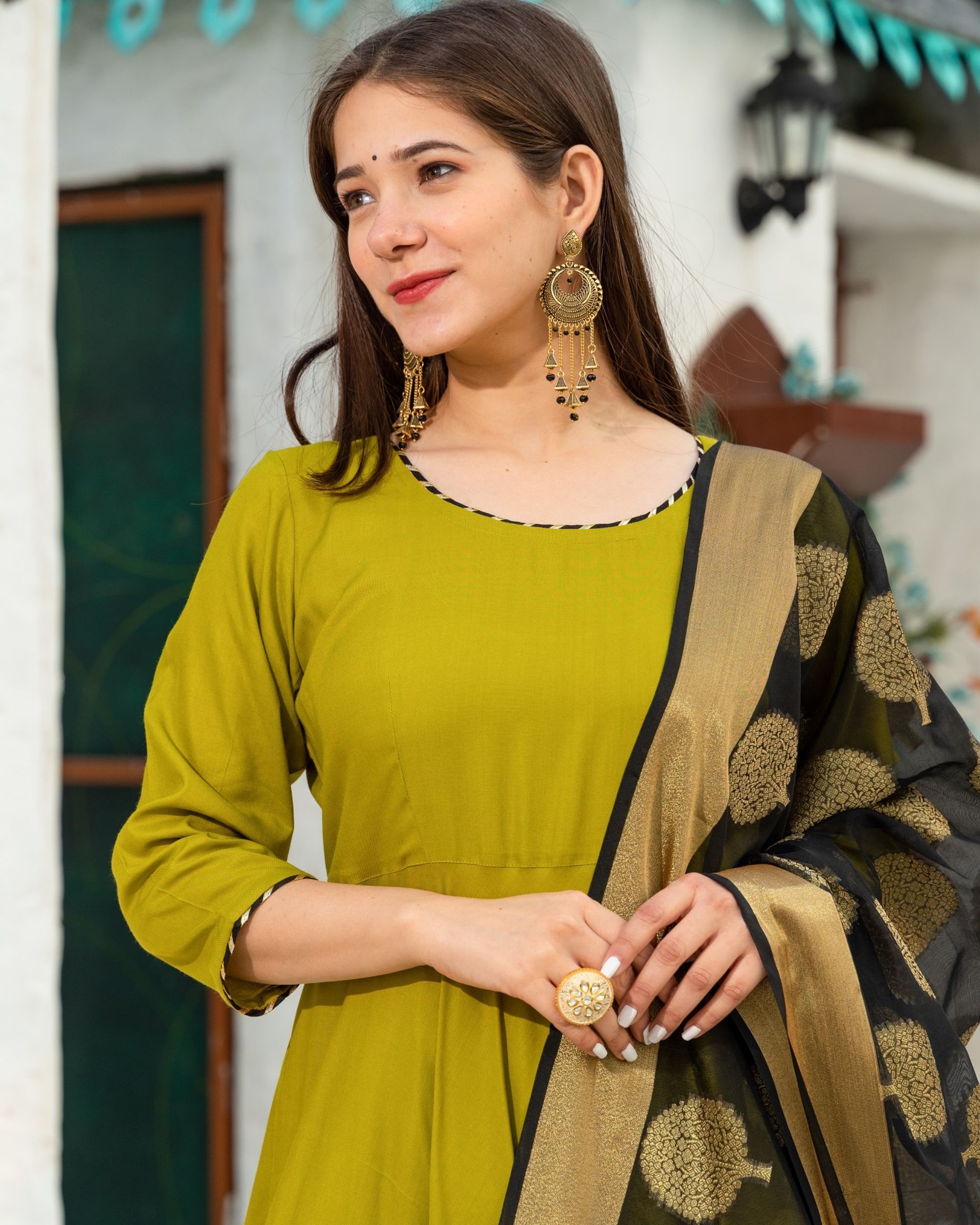 Mehendi green kurta and palazzo with black chanderi dupatta - set of ...