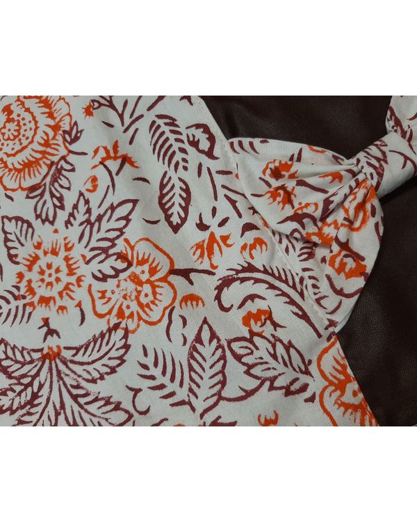 White and orange floral printed bow table mat - set of six 3