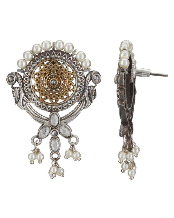 Round shaped dual tone earrings 1