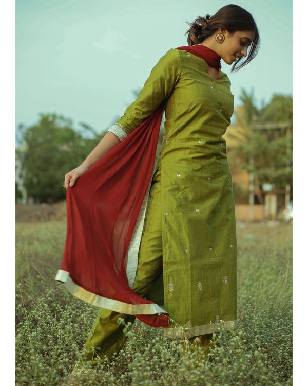 Mehendi green gota work kurta with pants and dupatta - set of three 2