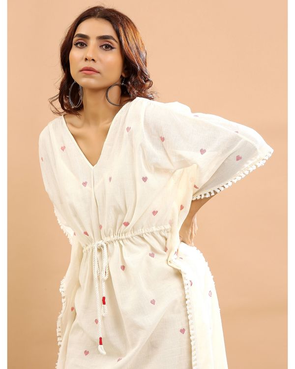 Off white kaftan with red hearts with inner - set of two 1