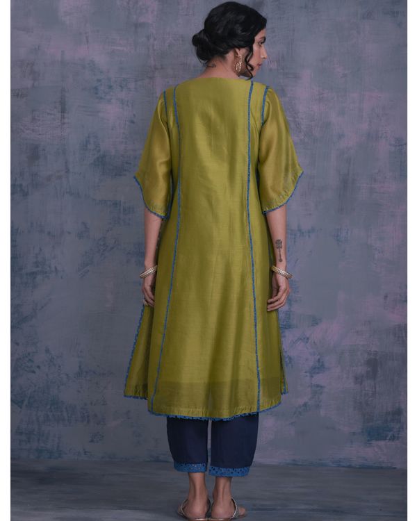Berry green tie-up chanderi kurta with egyptian blue  side pleated salwar - set of two 1