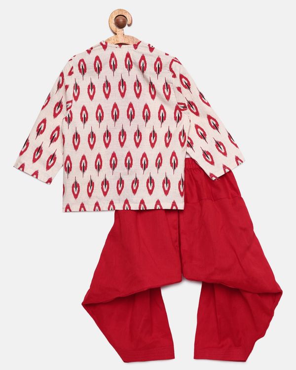 Red and cream ikat printed kurta and patiala pants - set of two 1