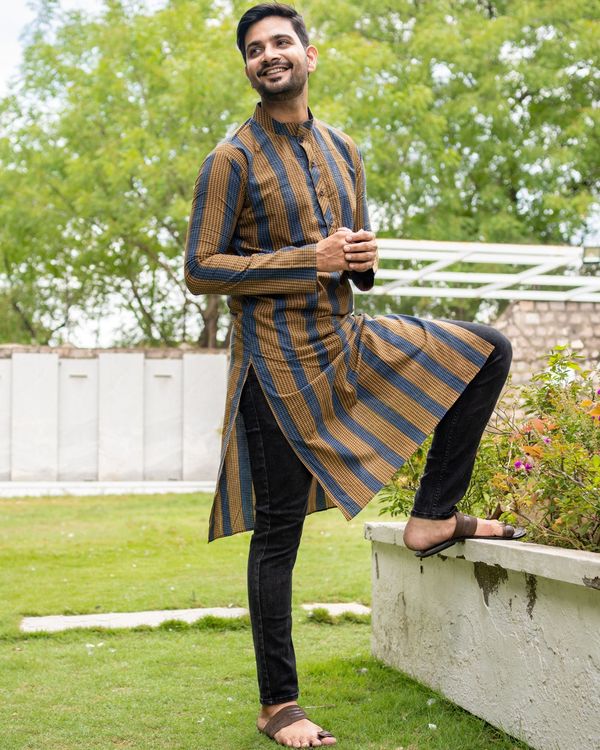 Brown and blue striped kurta 2