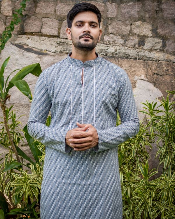 Grey and white paneled kurta 2