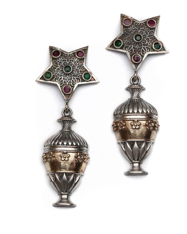 Dual toned antique drop earring 1
