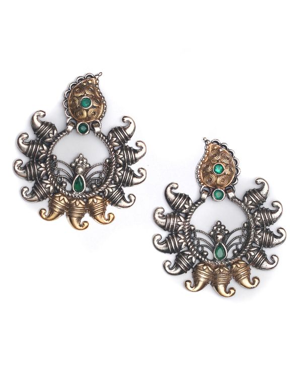 Dual toned paisley earring 1