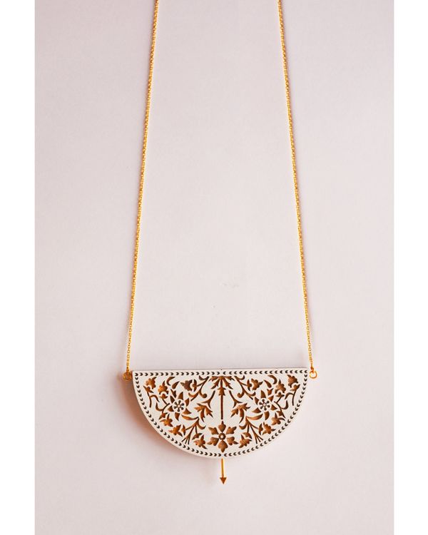 Half circle hand crafted neckpiece 1