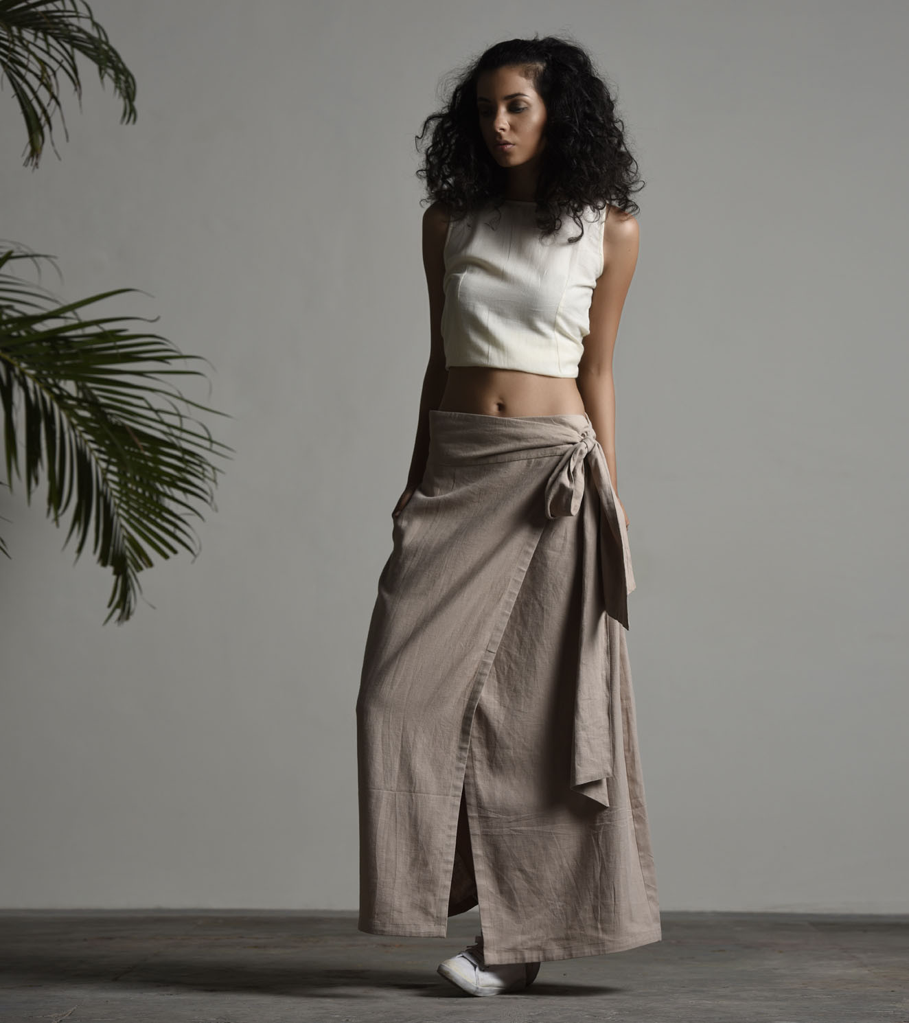 Cotton Linen Twill Wrap Skirt サラマリカ Full circle linen wrap skirt in Graphite color – JurgaLinen