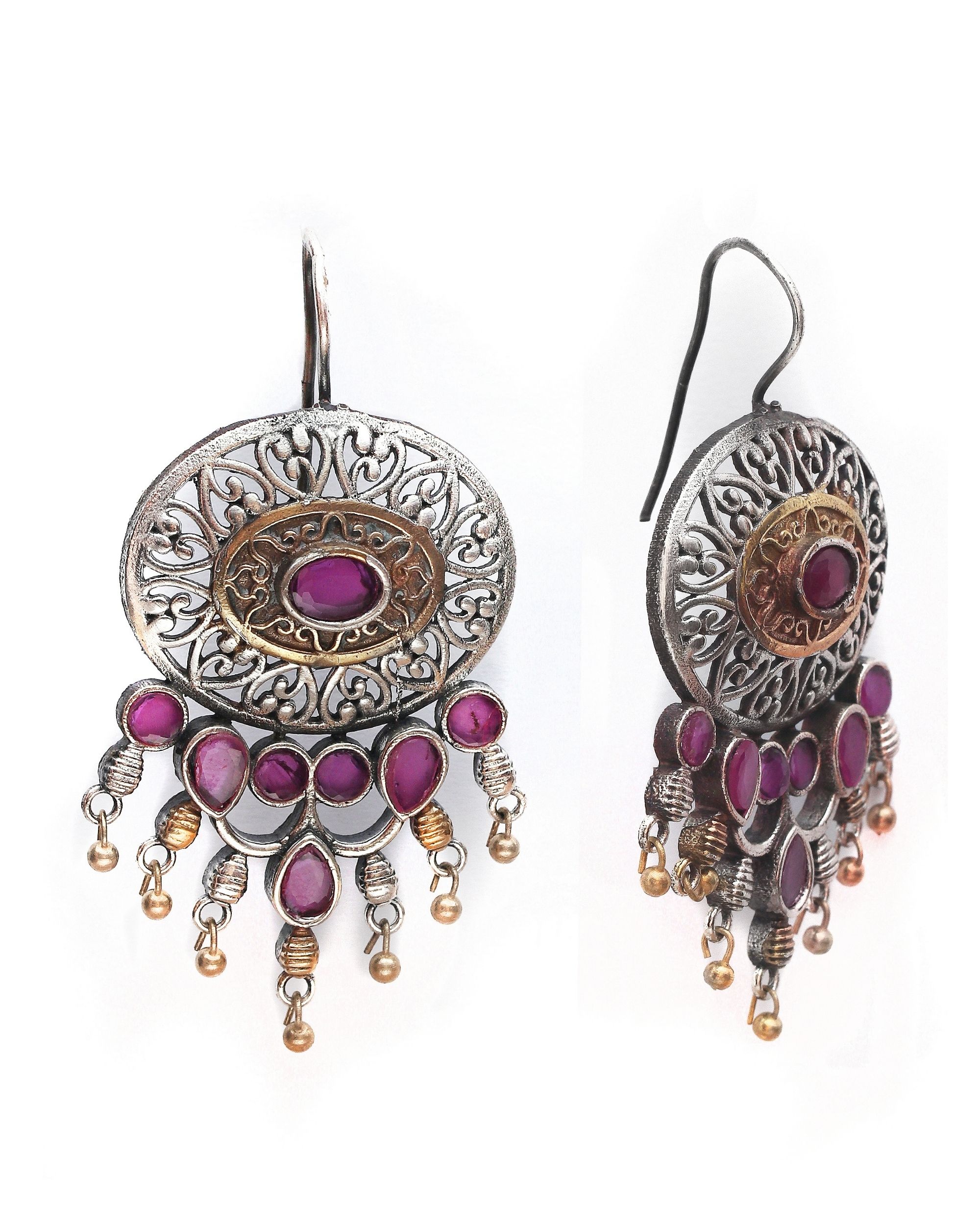 Dual Toned Oval Floral Beaded Earring By Studio B 40 | The Secret Label